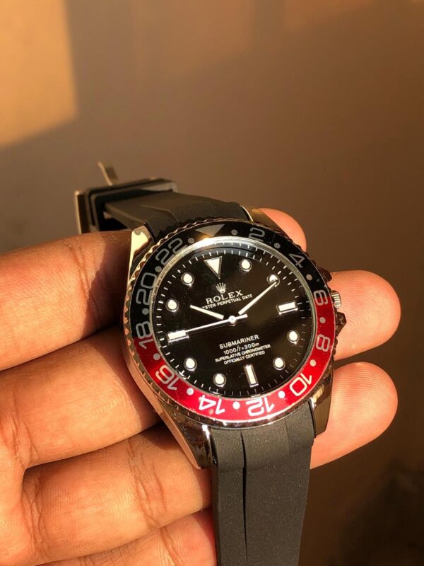 Men Rubber Water Resistant Quartz Watch