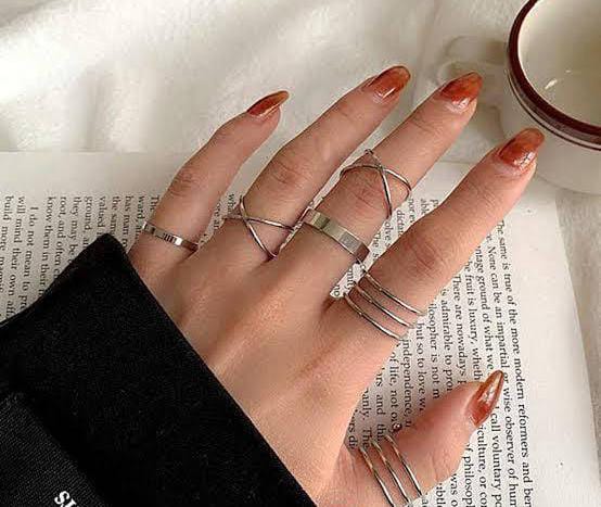 silver round ring set with simple and sleek design
