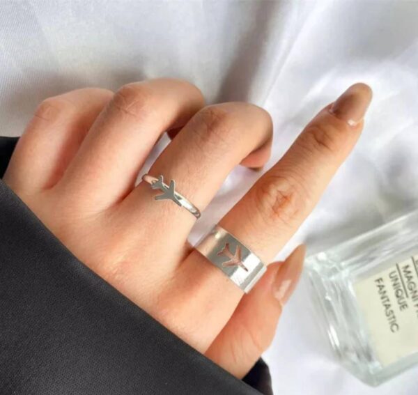 couple airplane pair ring