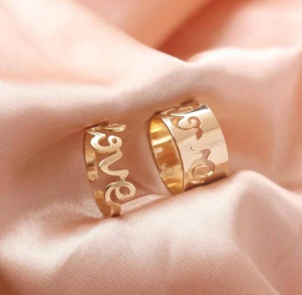 love sign couple pair ring