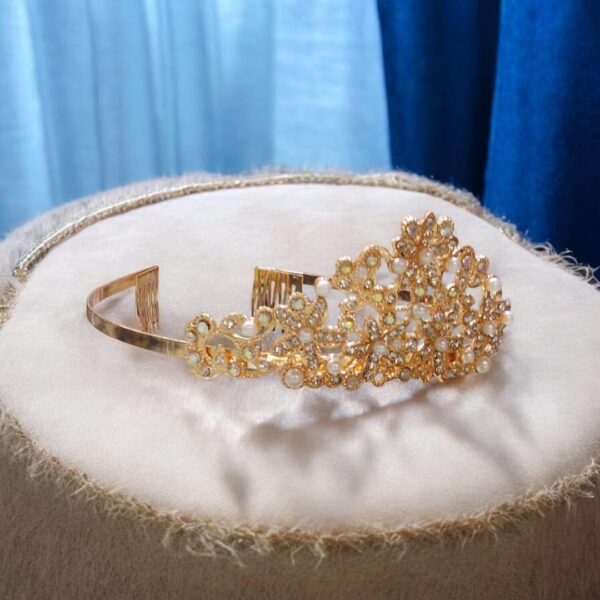gold plated vintage tiara with crystal and pearl crown for elegant style