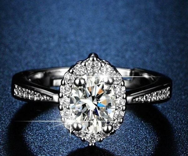 curve oval ring classic silver plated metal with smooth finish