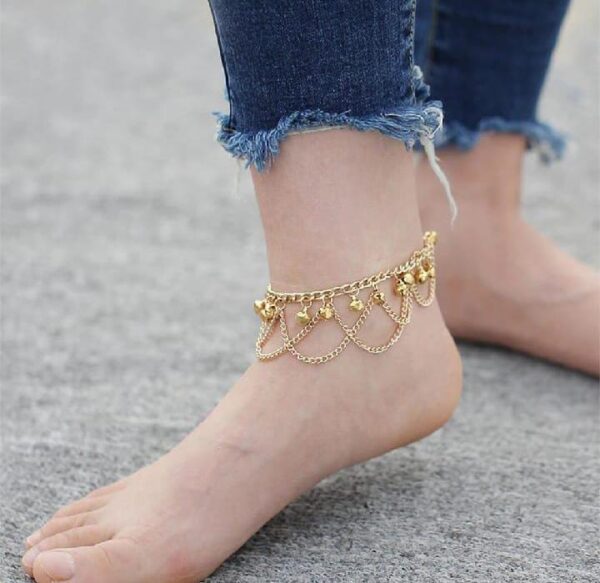 gold plated alloy anklet with sleek and elegant design