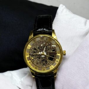 Men Black Leather Strap Analogue Watch