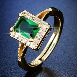 chic green square adjustable ring with bold design