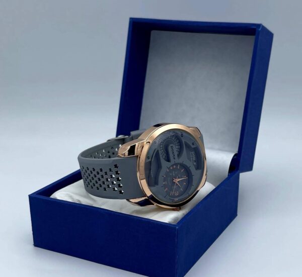Men Rubber Strap Steel Wrist Watch