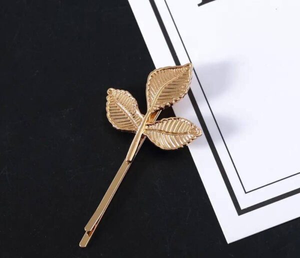 golden alloy korean style leaf hair pin for elegant styling