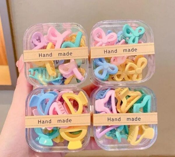 pack of 20 alloy hair catchers for secure and stylish hold