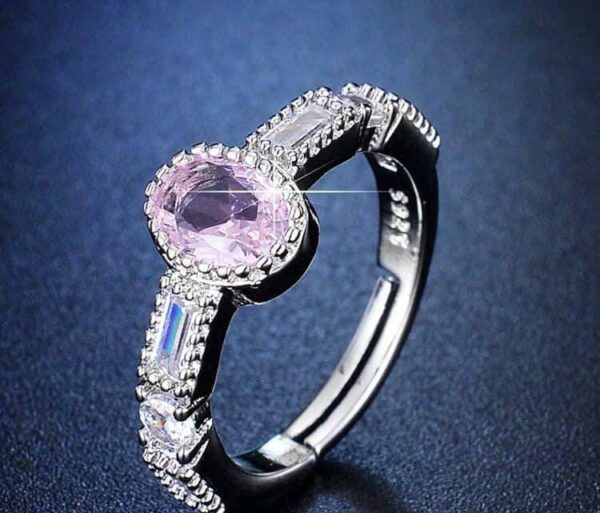 elegant oval adjustable ring with refined design
