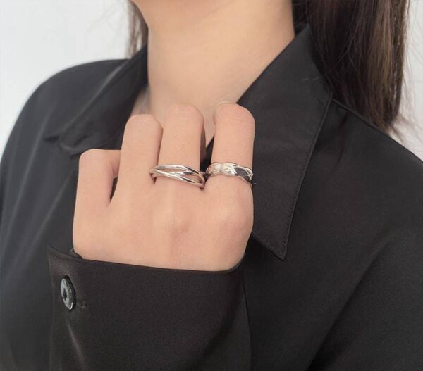 silver adjustable ring set with sleek and versatile designs