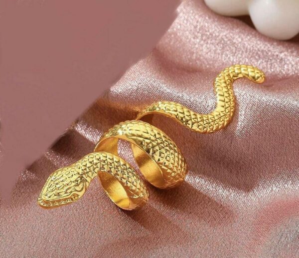 snake style golden plated ring with sleek design