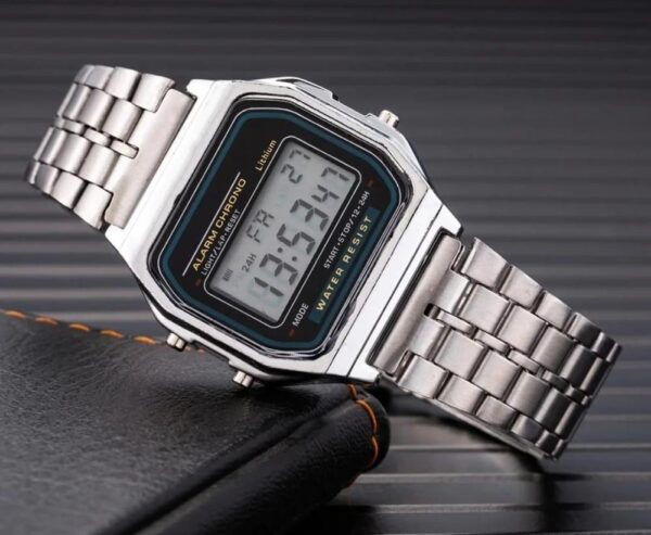 Men Classic Stainless Steel Watch