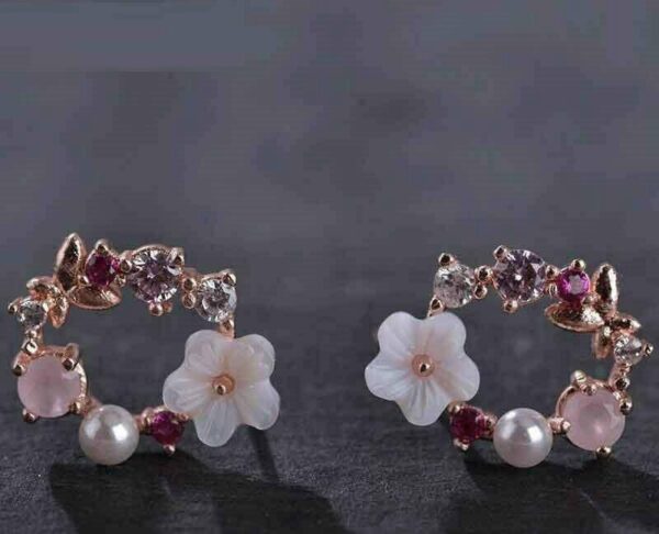 Elegant Flower Pearl Earrings