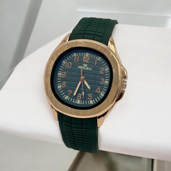 Xenlex Men Quartz Analog Watch